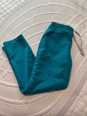 FIGS Technical Collection women's scrub pants